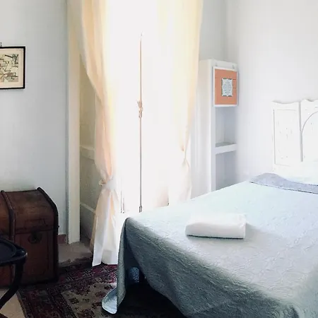 Borgo Civico 10 3* Cava deʼ Tirreni