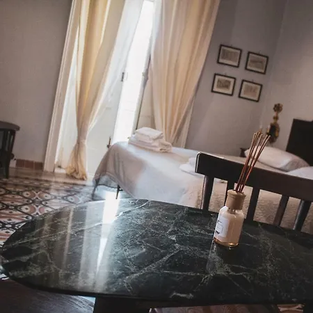 Maison d'hôtes Borgo Civico 10 3*